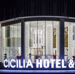 $item['hotel']['name']