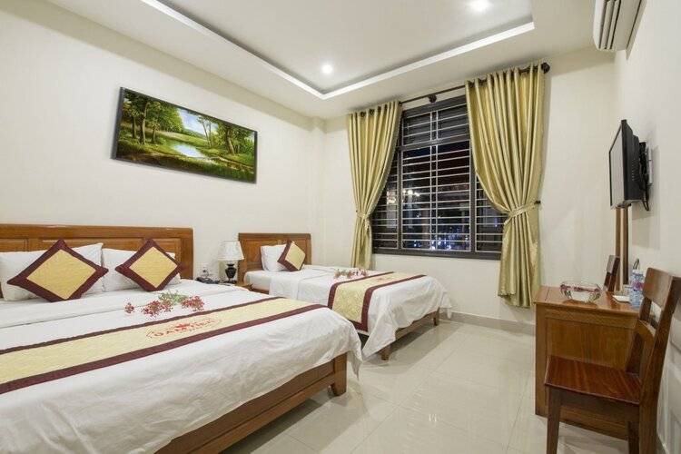 Dam Tien Hotel