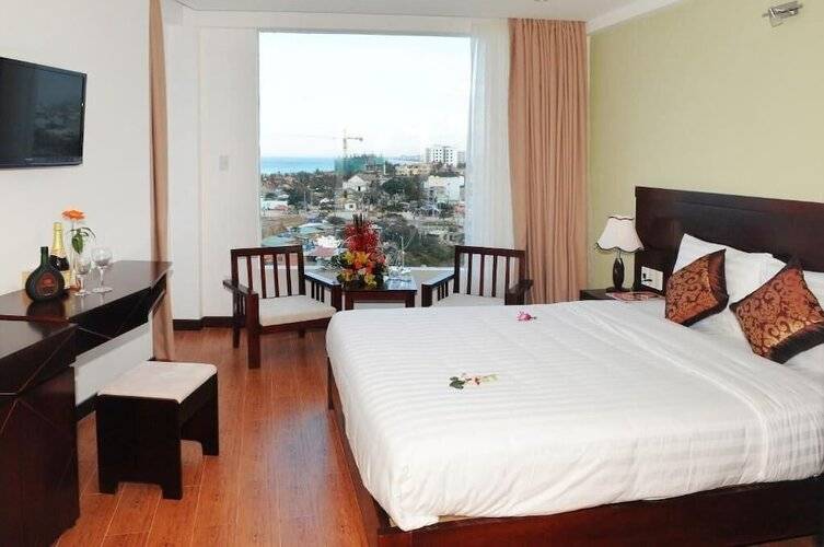 Dragon Sea Hotel