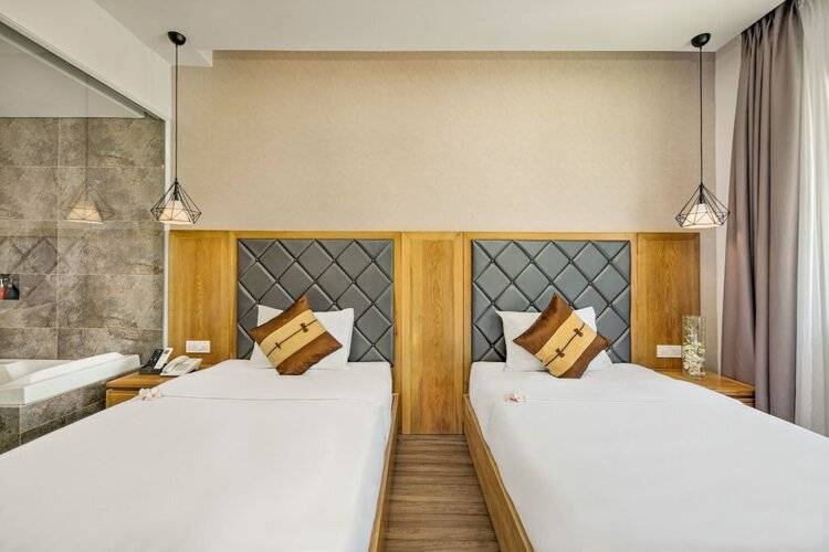 Grand Sunrise Boutique Hotel