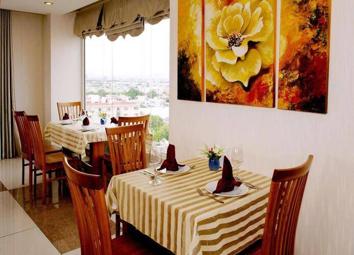 Hoang Sa Hotel