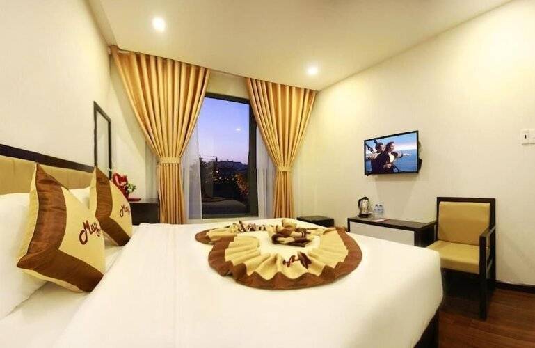 May Hotel