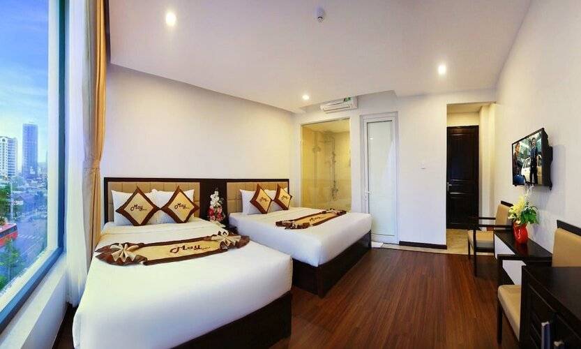 May Hotel