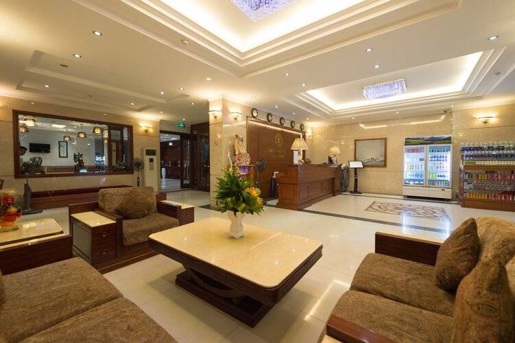 Iris Hotel