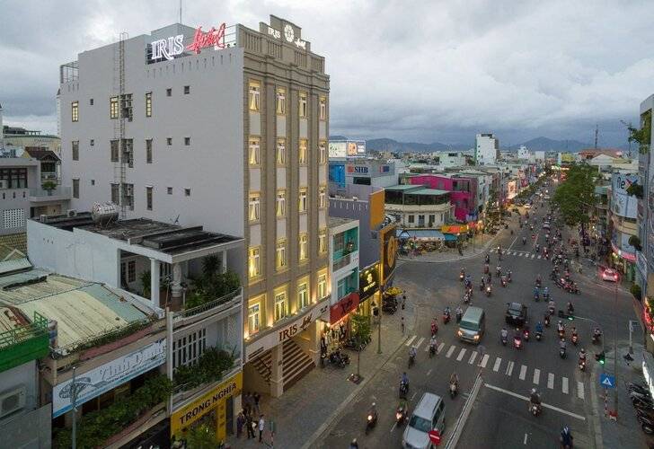 Iris Hotel