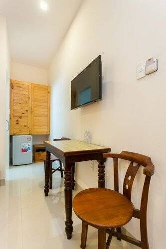 OYO 119 Sunshine Beach Hotel