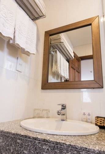 Lan Nhi Hotel