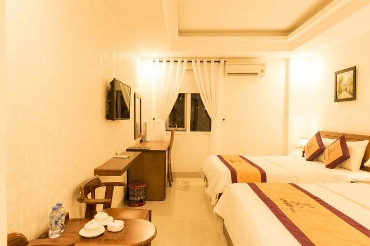 Lan Nhi Hotel