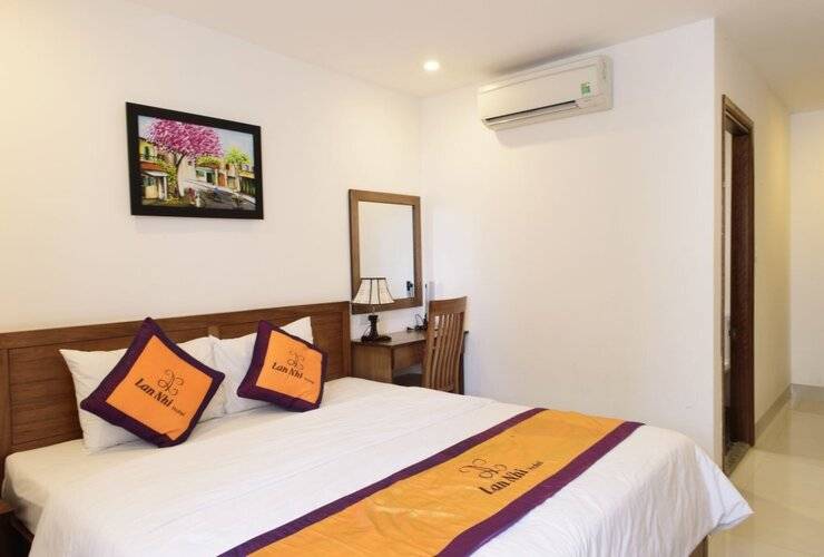 Lan Nhi Hotel
