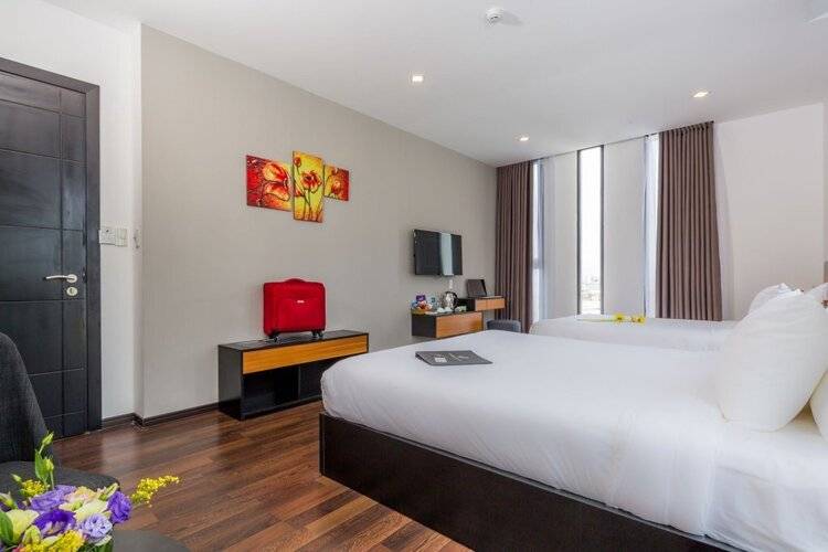 Platinum Danang Hotel