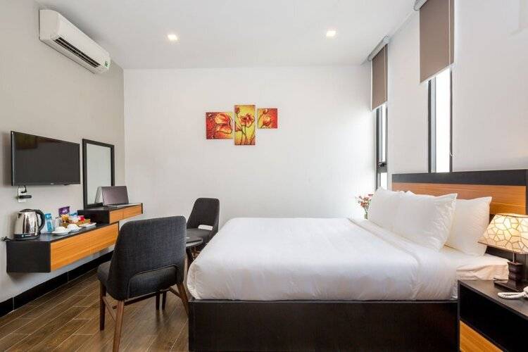 Platinum Danang Hotel