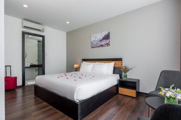 Platinum Danang Hotel