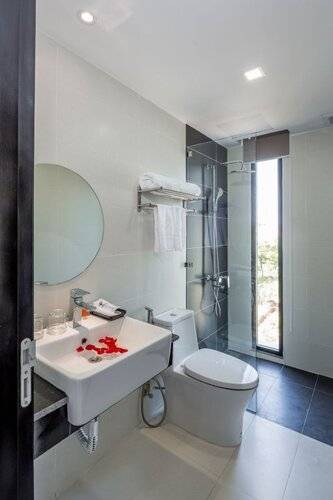 Platinum Danang Hotel