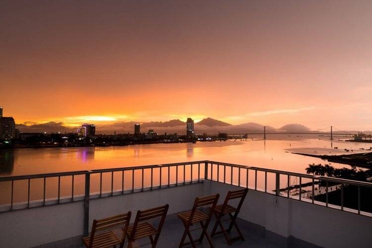 Vitalis Riverside Hotel