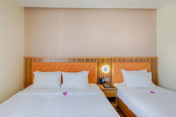 Sea Queen Hotel (Ex. Queen's Finger Hotel)
