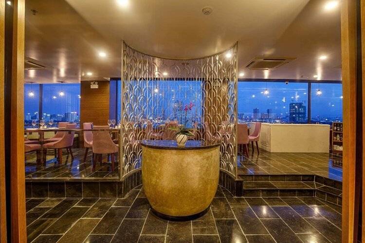 Star City Hotel