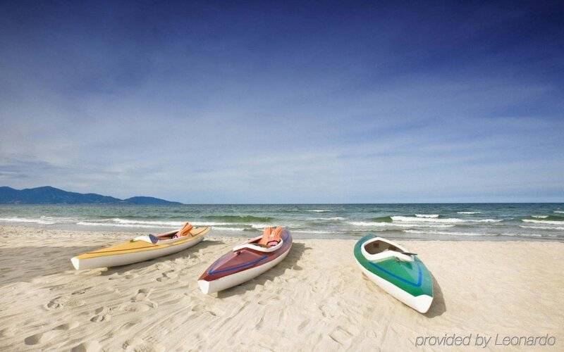 Sandy Beach Non Nuoc Resort