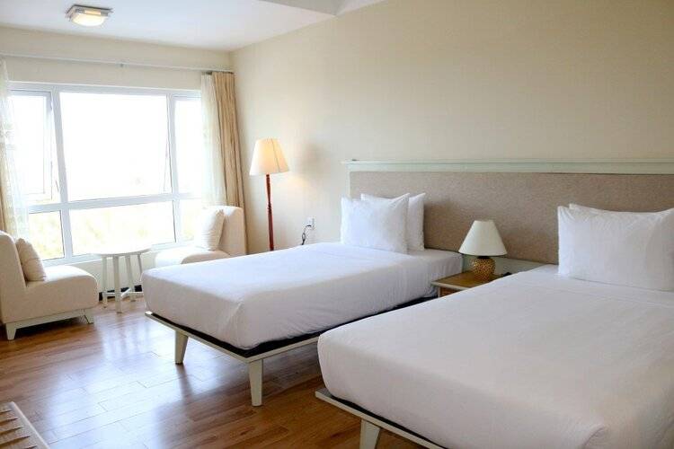 Sandy Beach Non Nuoc Resort