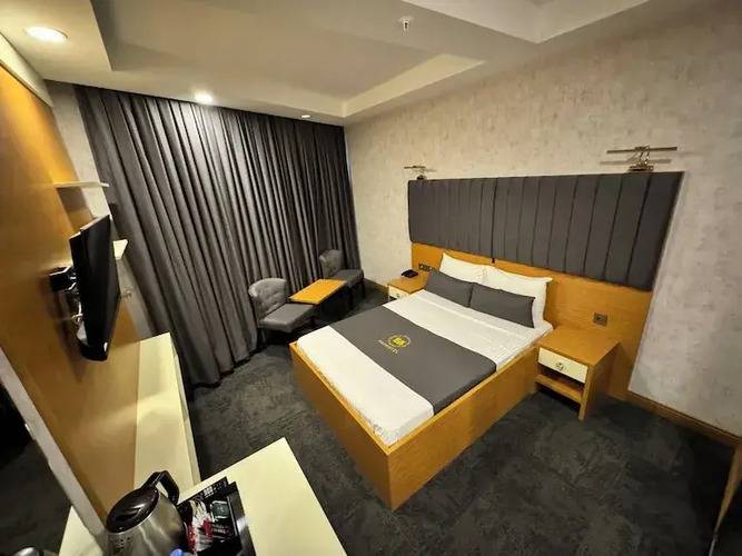 E5 Park Hotel