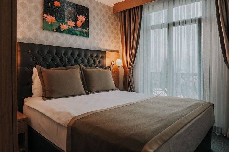 Grand Lark Otel