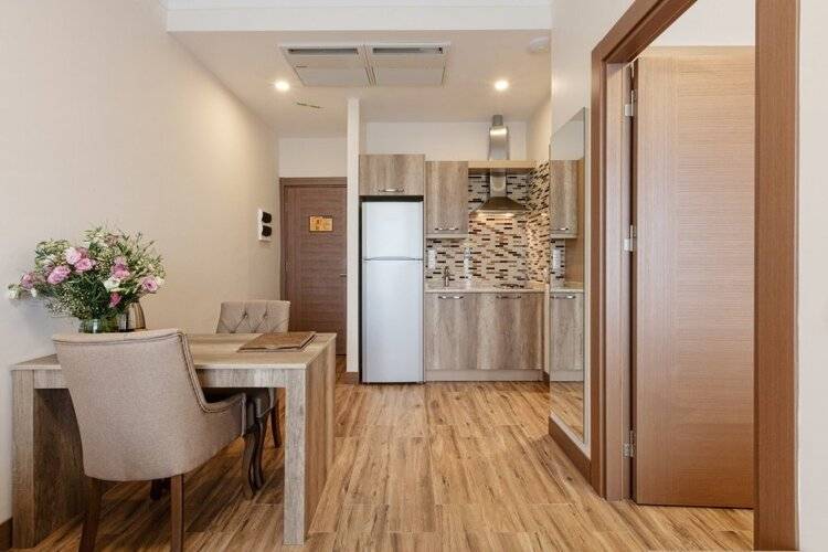 Mari Suites Hotel