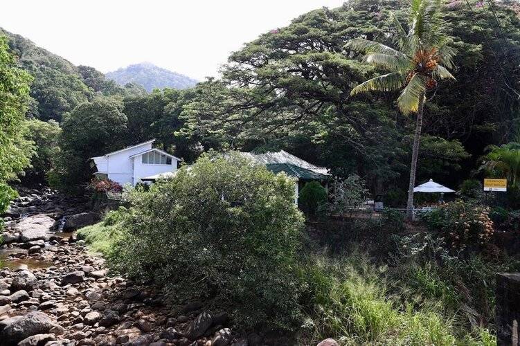 Belihuloya Rest House