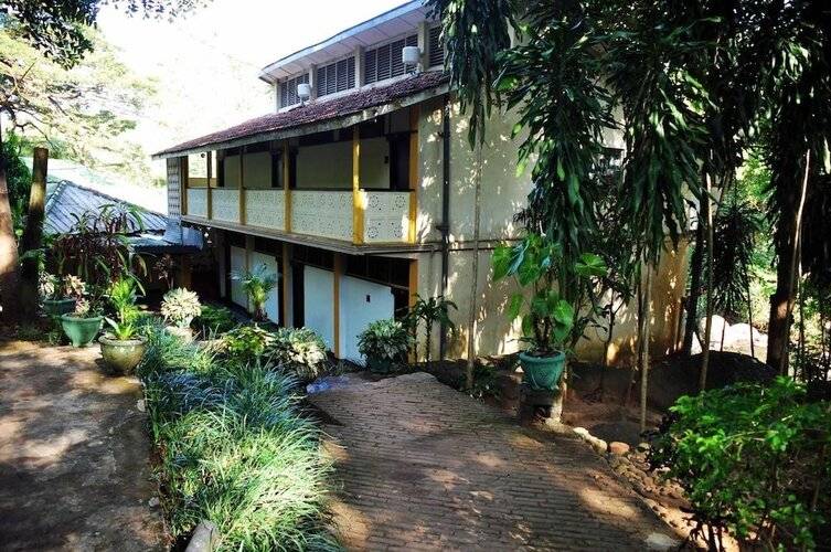 Belihuloya Rest House