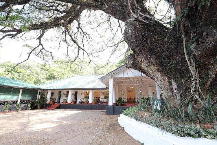 Belihuloya Rest House