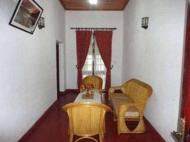 Castlereigh Holiday Bungalow