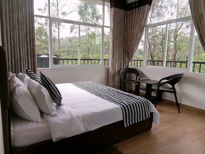 Hill Cool Hotel & Restaurant