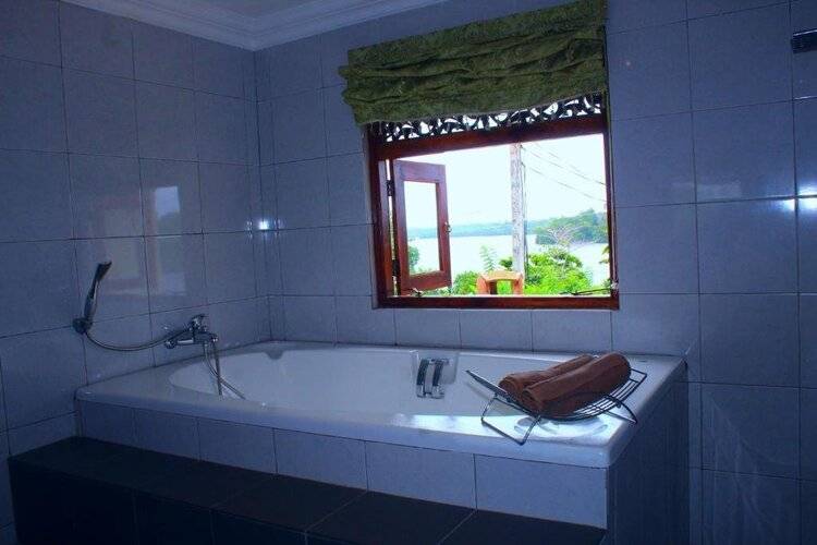Asian Jewel Boutique Hotel