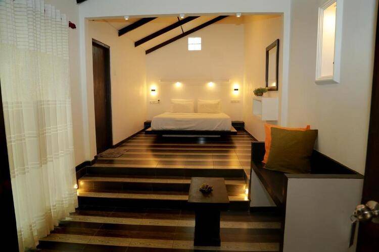 Midigama Holiday Inn