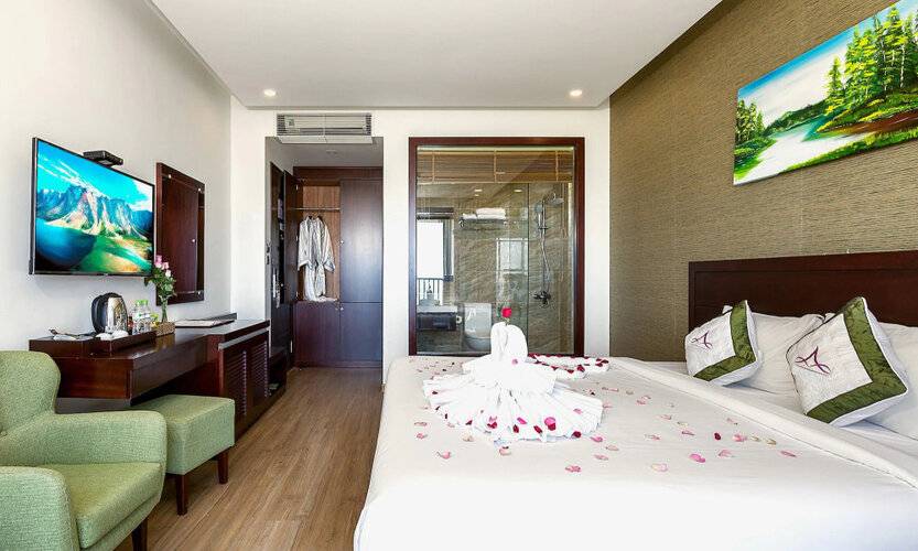 Alani Hotel & Spa