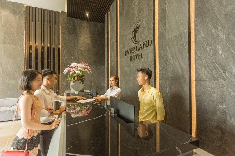 Everland Hotel