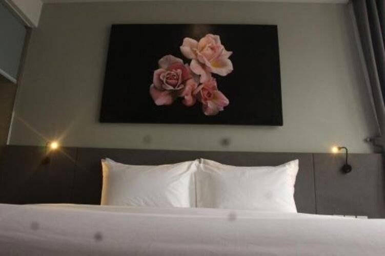 Everland Hotel
