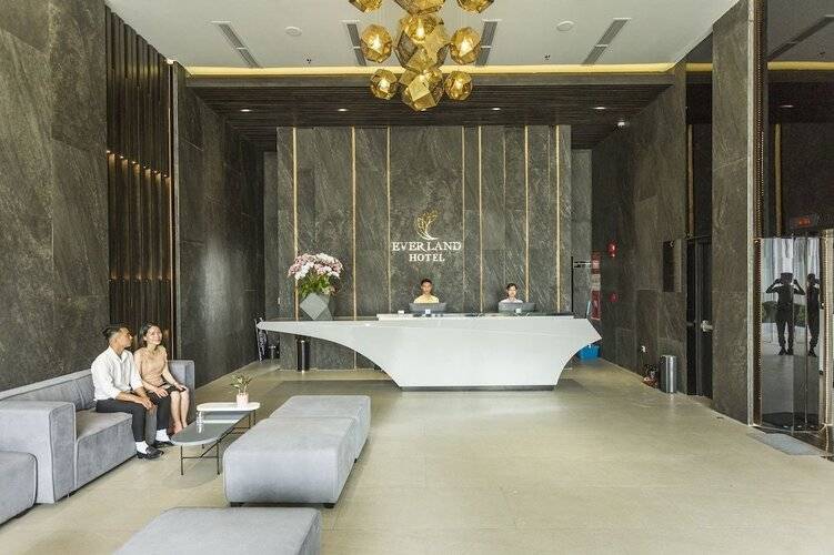 Everland Hotel