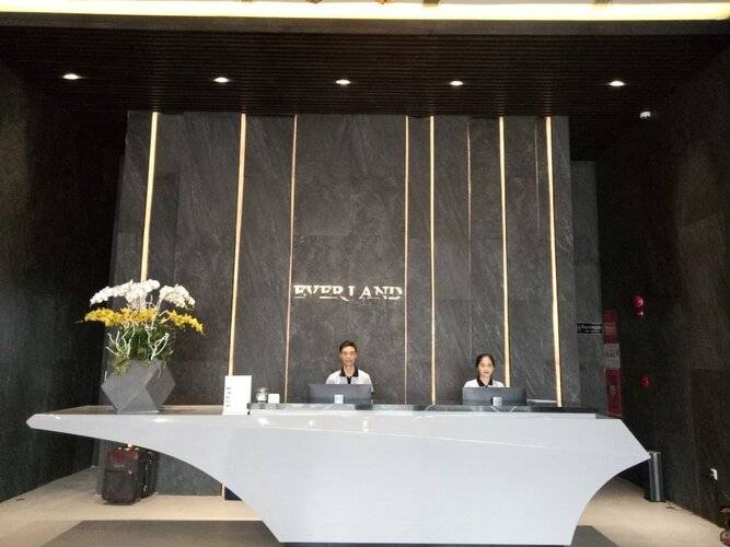 Everland Hotel