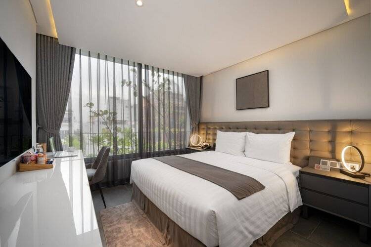 LEGEND Boutique Hotel