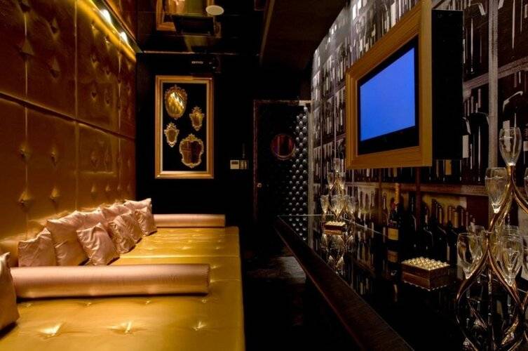 Luxtery Hotel