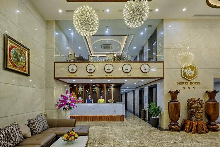 Merry Hotel