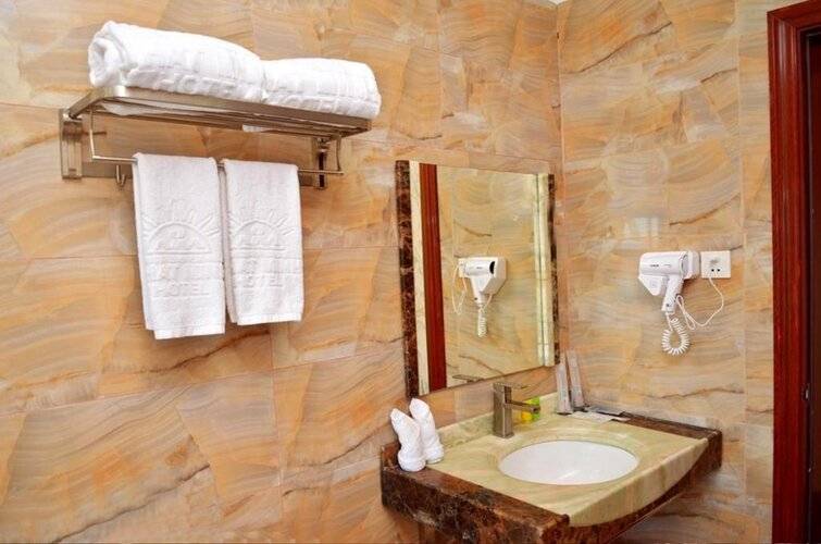 Nhat Minh Hotel and Apartment