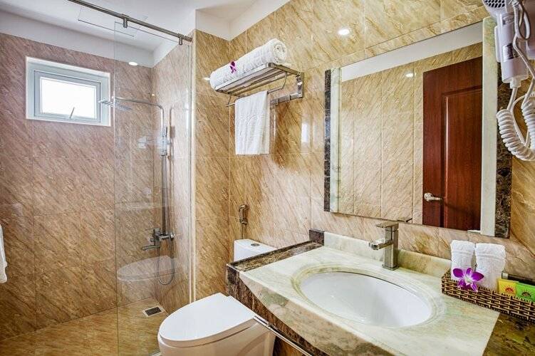 Nhat Minh Hotel and Apartment