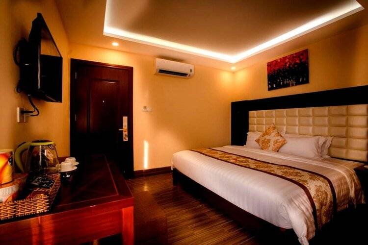 Nhat Minh Hotel and Apartment