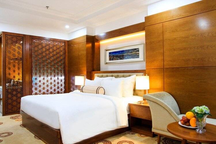 Paris Deli Danang Beach Hotel