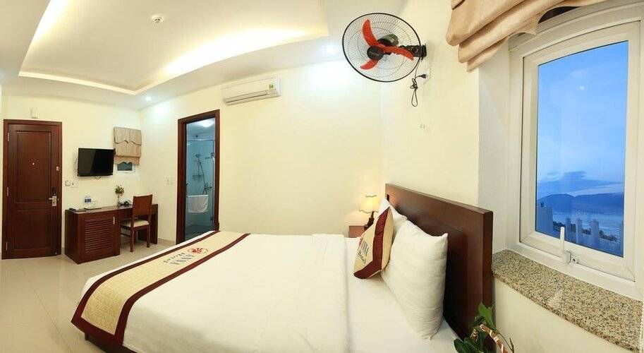 Platinum Beach Hotel