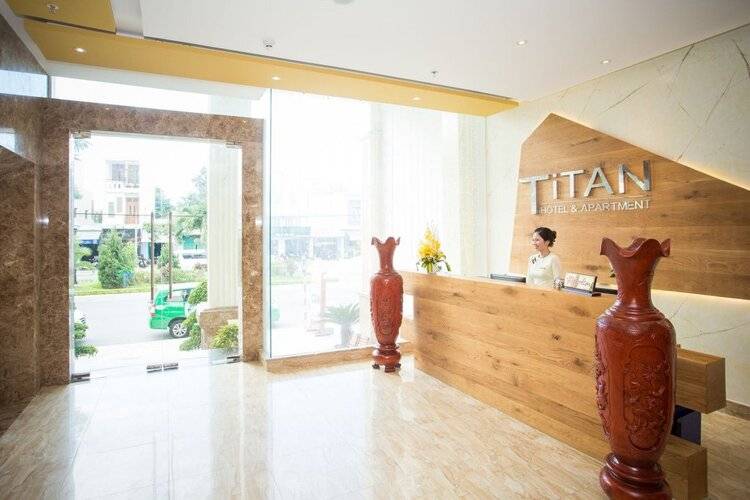 Titan Hotel