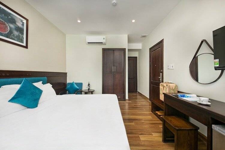 Celina Hotel & Apartment