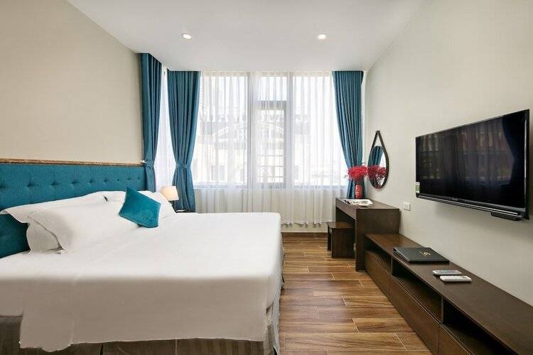 Celina Hotel & Apartment