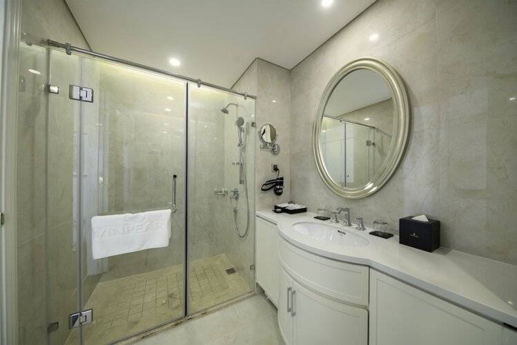 Melia Vinpearl Danang Riverfront