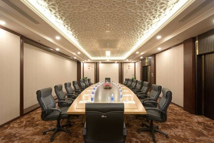 Melia Vinpearl Danang Riverfront